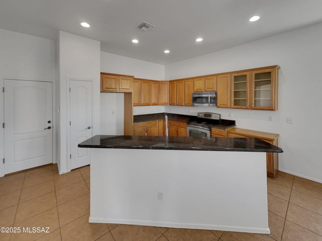 4251 E Shadow Branch Drive, Tucson, AZ 85756