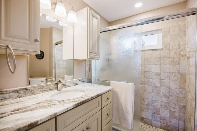 689 LINDEN DRIVE, Englewood, FL 34223