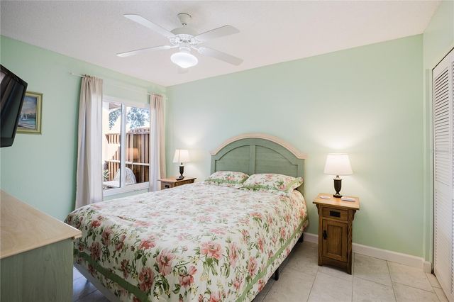 689 LINDEN DRIVE, Englewood, FL 34223