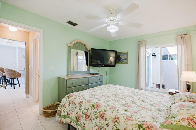 689 LINDEN DRIVE, Englewood, FL 34223