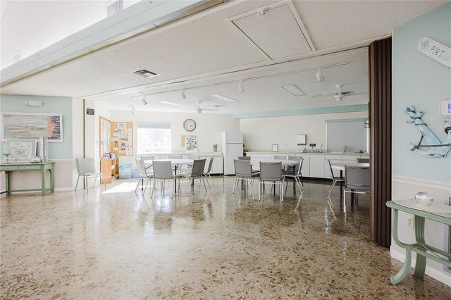 689 LINDEN DRIVE, Englewood, FL 34223