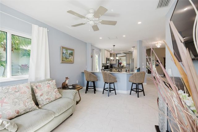 689 LINDEN DRIVE, Englewood, FL 34223