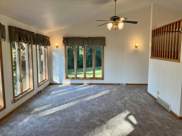 7561 W Judson Road, Polo, IL 61064