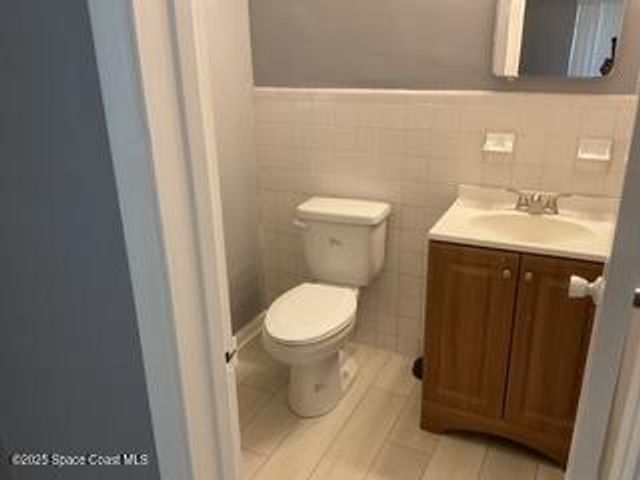 1046 Avon Place, Cocoa, FL 32922