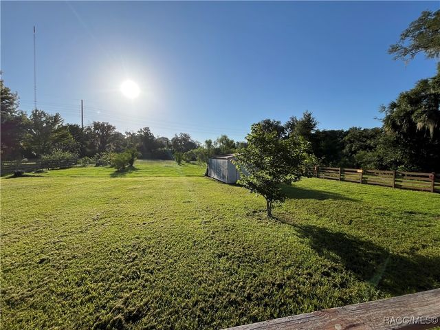 1711 N Croft Avenue, Inverness, FL 34453