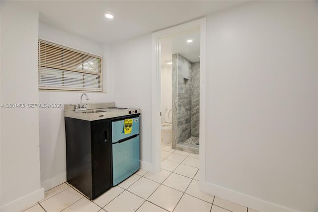 2063 NE 173rd St, North Miami Beach, FL 33162