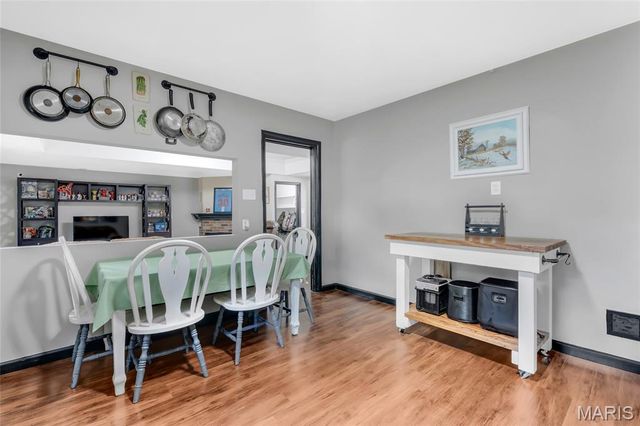 1219 Coal Bank Court, St Louis, MO 63138