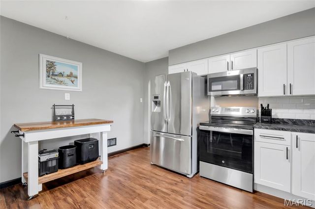1219 Coal Bank Court, St Louis, MO 63138