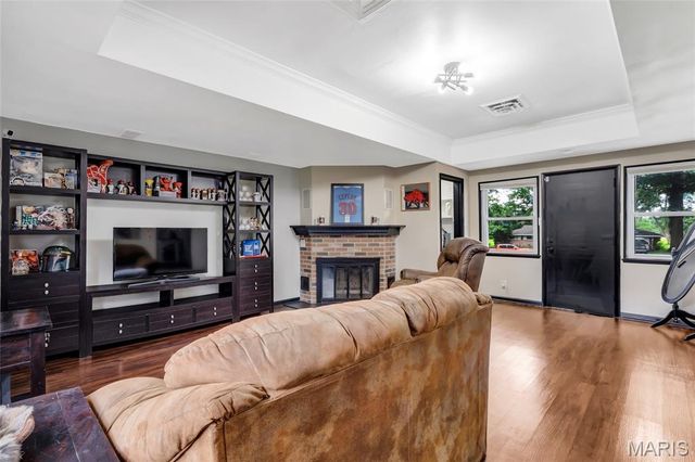 1219 Coal Bank Court, St Louis, MO 63138