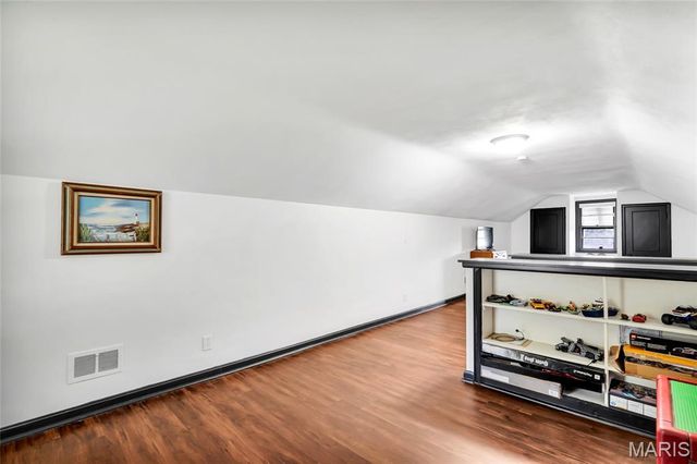 1219 Coal Bank Court, St Louis, MO 63138