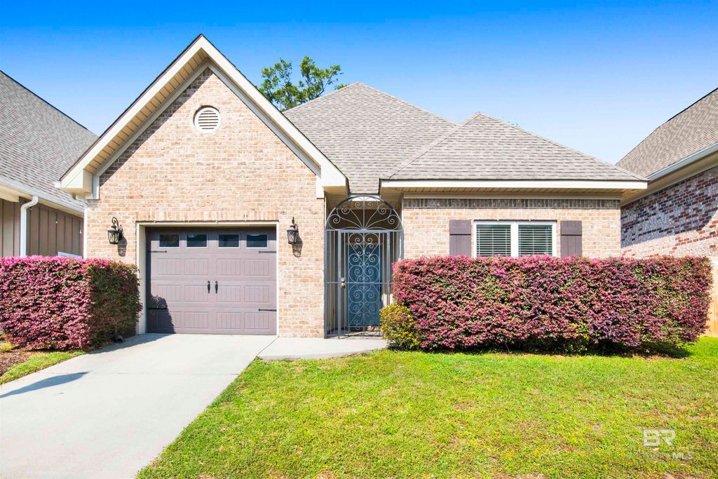 868 Grant Park Drive, Mobile, AL 36606