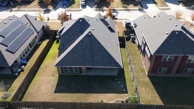 531 harvest grove Drive, Waxahachie, TX 75165