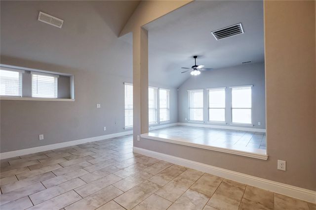 531 harvest grove Drive, Waxahachie, TX 75165