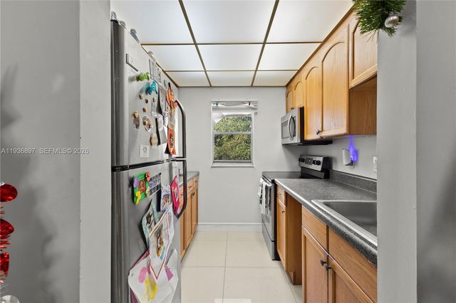 7501 NW 16th Street 3303, Plantation, FL 33313