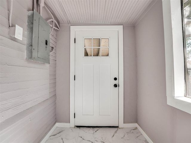 3627 N Shartel Avenue, Oklahoma City, OK 73118