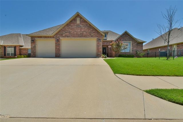 632 Spavinaw Lane, Edmond, OK 73025