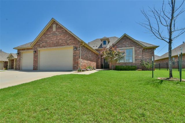 632 Spavinaw Lane, Edmond, OK 73025
