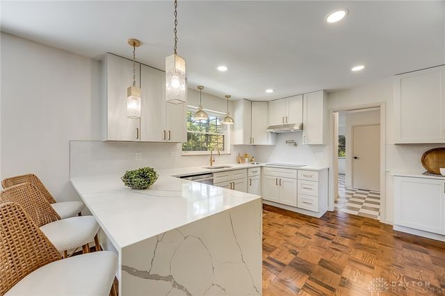 9299 Fidelis Drive, Blue Ash, OH 45242