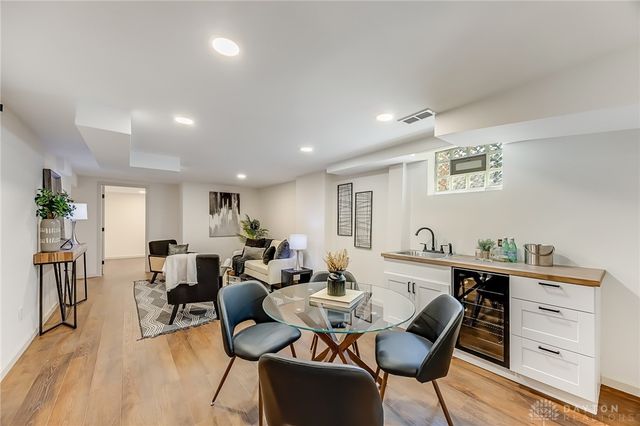 9299 Fidelis Drive, Blue Ash, OH 45242