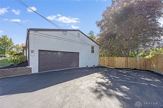 9299 Fidelis Drive, Blue Ash, OH 45242