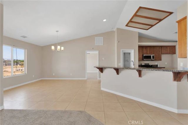 11569 Arroyo Avenue, Hesperia, CA 92345