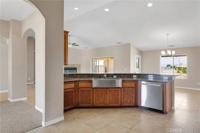 11569 Arroyo Avenue, Hesperia, CA 92345