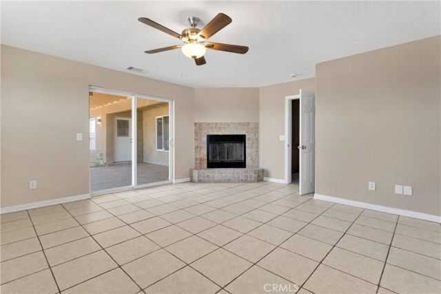 11569 Arroyo Avenue, Hesperia, CA 92345