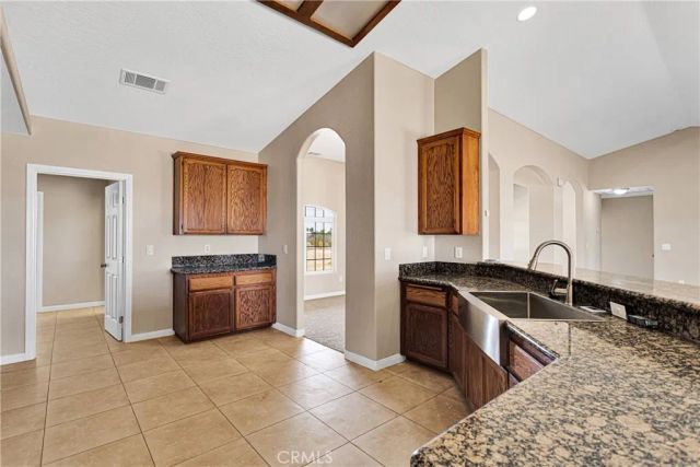 11569 Arroyo Avenue, Hesperia, CA 92345