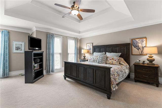 14927 W 76th Street, Lenexa, KS 66216