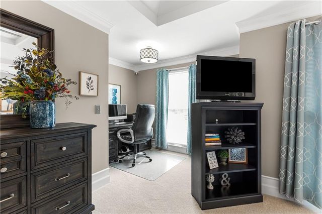 14927 W 76th Street, Lenexa, KS 66216