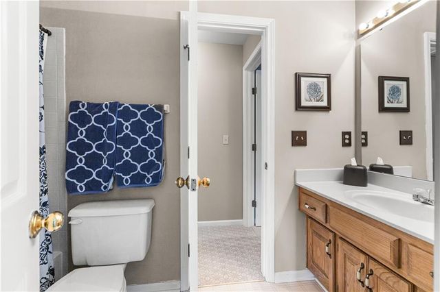 14927 W 76th Street, Lenexa, KS 66216