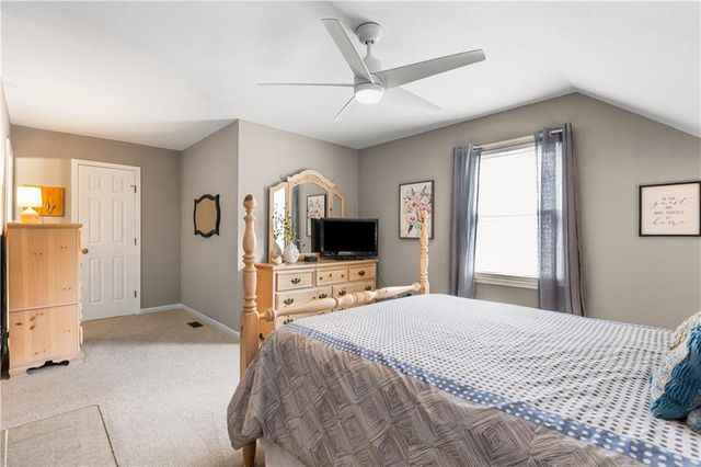 14927 W 76th Street, Lenexa, KS 66216