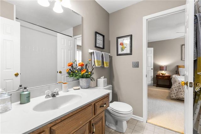 14927 W 76th Street, Lenexa, KS 66216