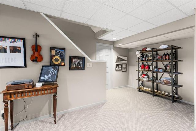 14927 W 76th Street, Lenexa, KS 66216