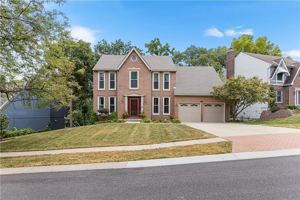 14927 W 76th Street, Lenexa, KS 66216