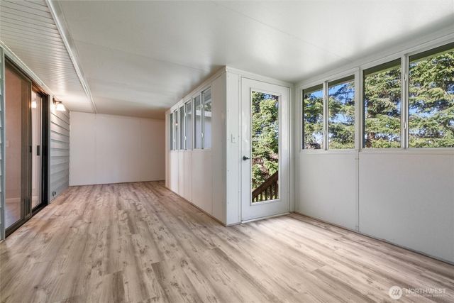 9574 Radcliff Avenue NE, Bremerton, WA 98311