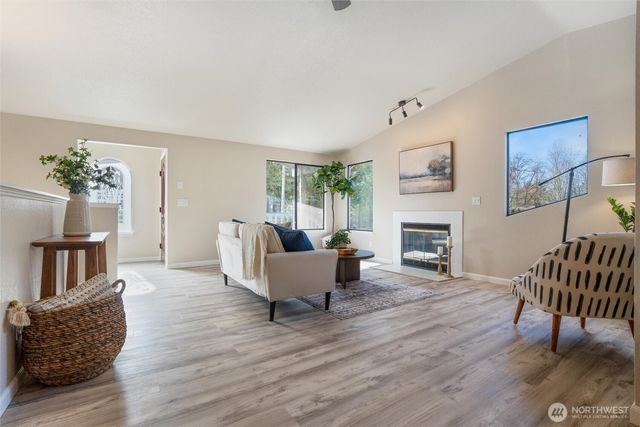 9574 Radcliff Avenue NE, Bremerton, WA 98311