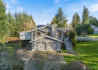 9574 Radcliff Avenue NE, Bremerton, WA 98311