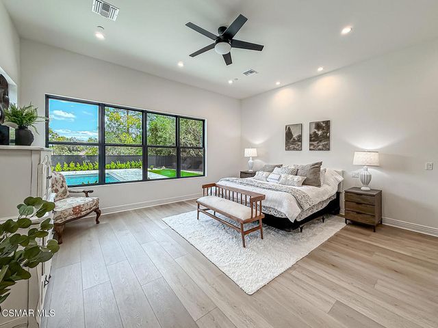 395 Sherwood Court, Thousand Oaks, CA 91361