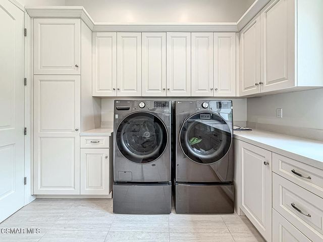 395 Sherwood Court, Thousand Oaks, CA 91361