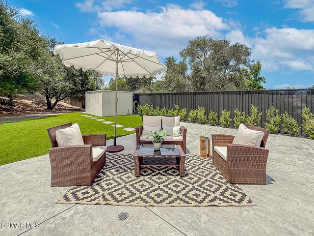 395 Sherwood Court, Thousand Oaks, CA 91361
