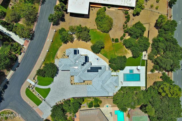395 Sherwood Court, Thousand Oaks, CA 91361