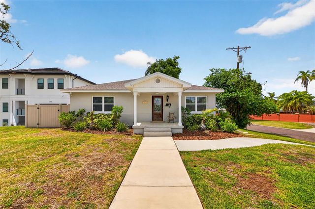 3318 N RIDGE AVENUE, Tampa, FL 33603