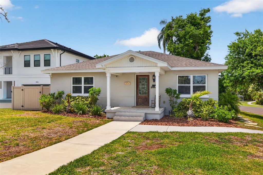 Image 34 of property listing at 3318 N RIDGE AVENUE, Tampa, FL 33603