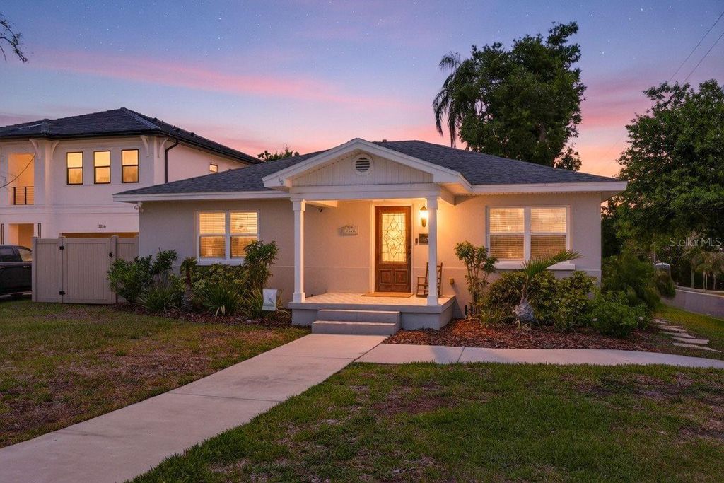 Image 36 of property listing at 3318 N RIDGE AVENUE, Tampa, FL 33603