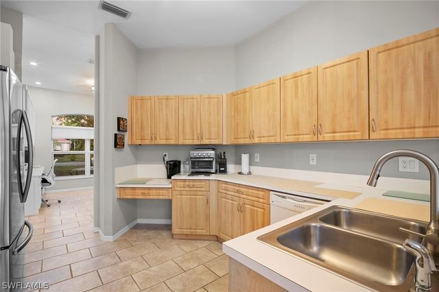 3381 Mystic River DR, Naples, FL 34120