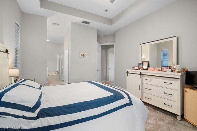 3381 Mystic River DR, Naples, FL 34120