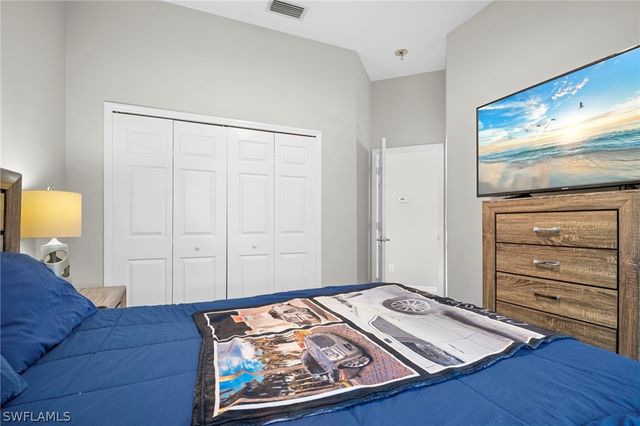 3381 Mystic River DR, Naples, FL 34120