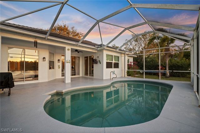 3381 Mystic River DR, Naples, FL 34120