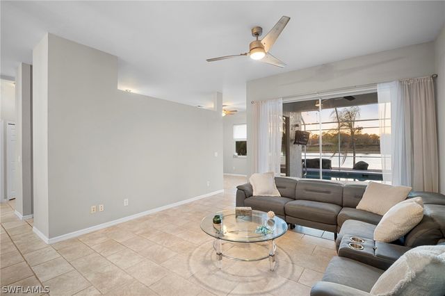 3381 Mystic River DR, Naples, FL 34120